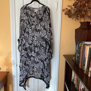 Ulla Popken B&W Sheer Floral Kimono Top